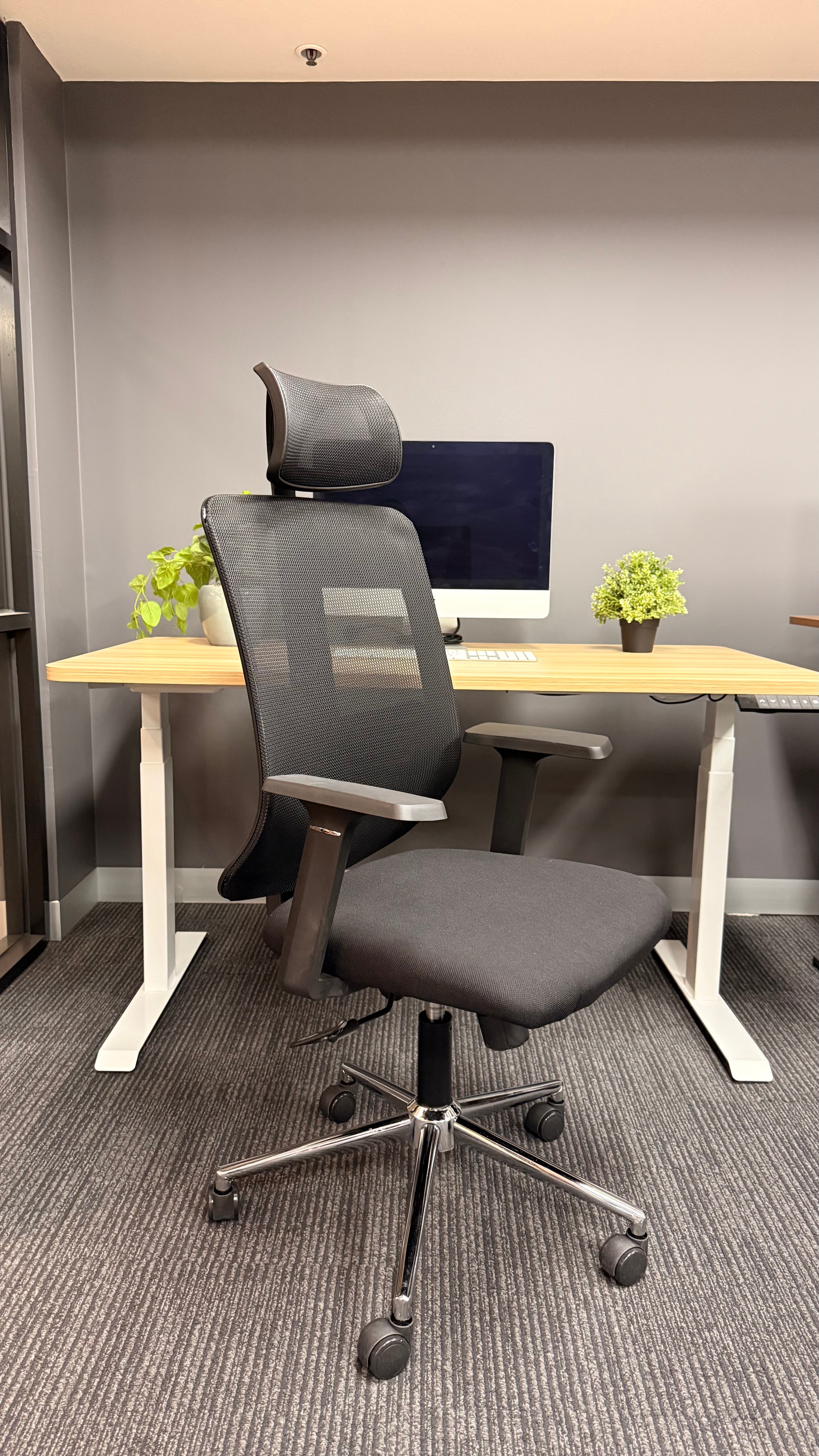 Ergonomic Mesh Office Chair - 846A Black