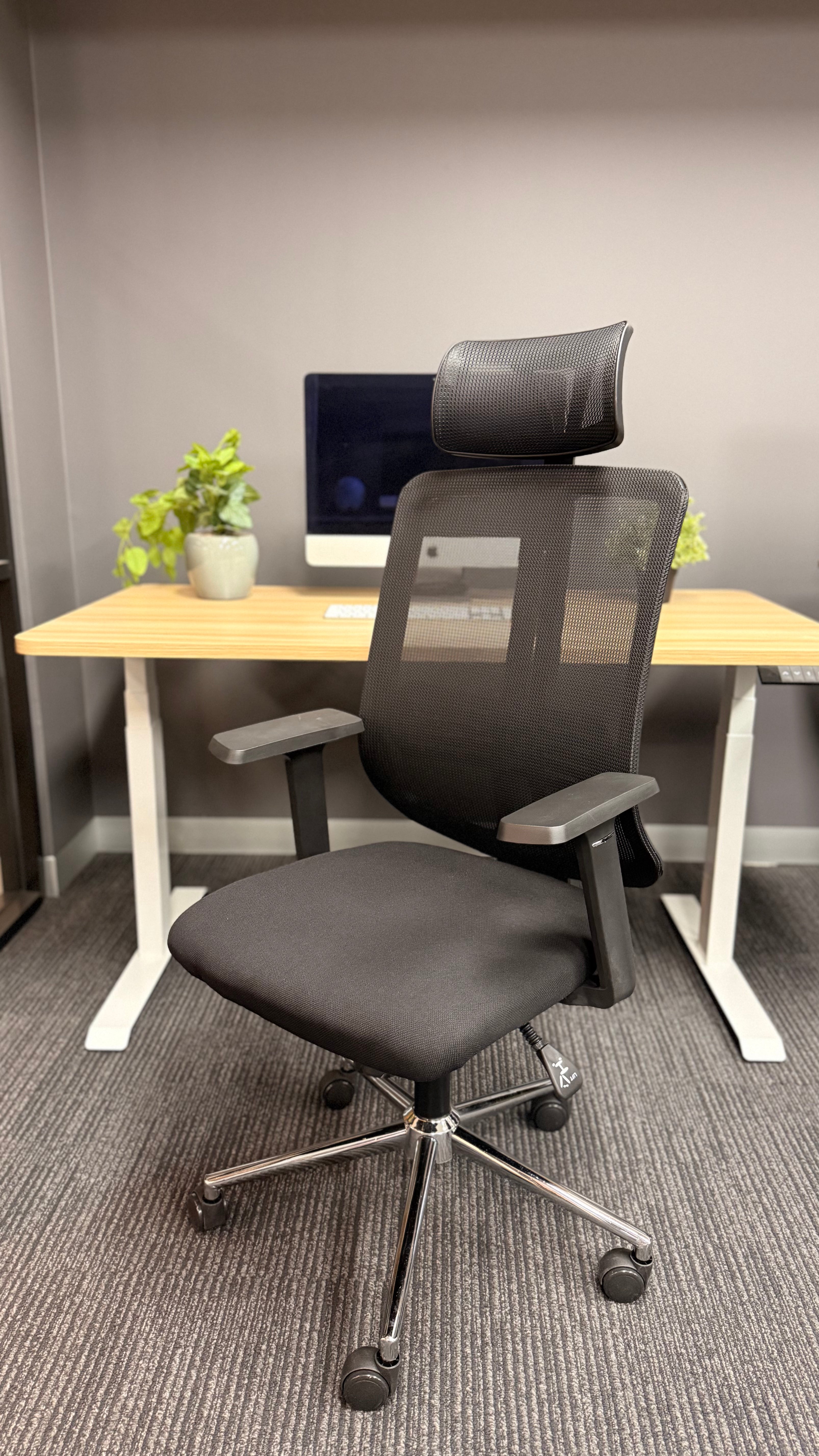 Ergonomic Mesh Office Chair - 846A Black
