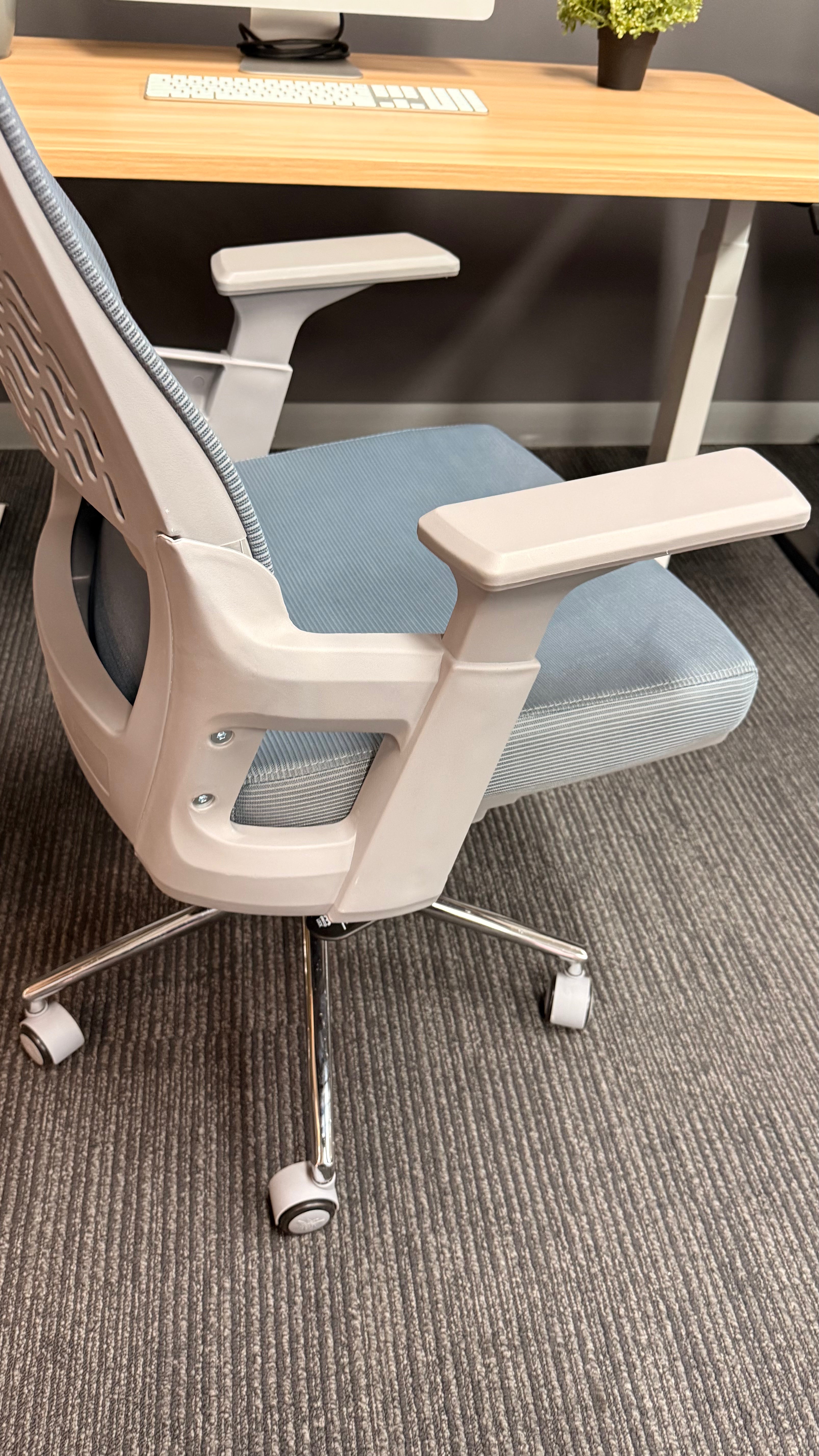 Ergonomic Office Chair - 841A Grey