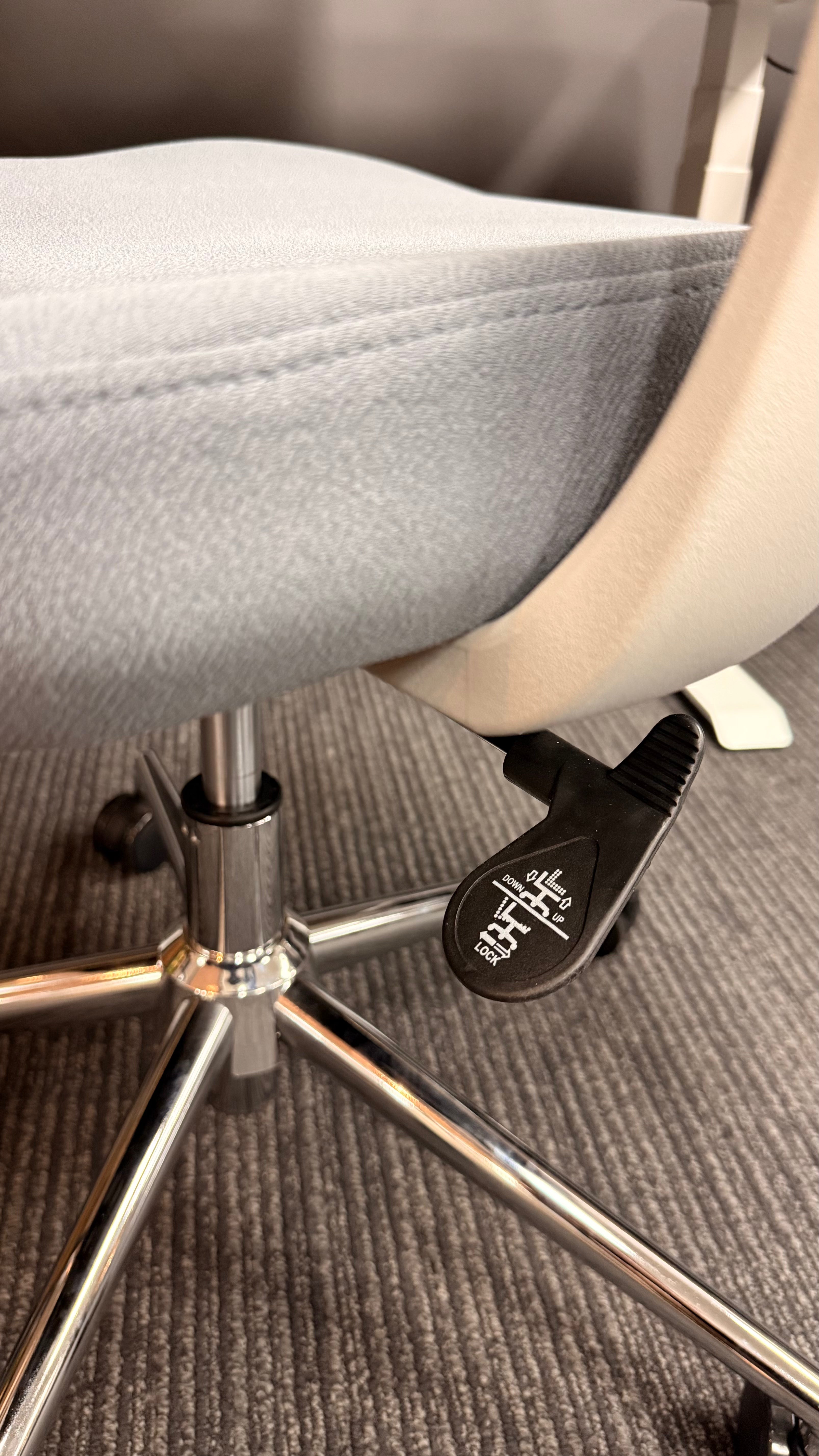Executive Ergonomic Office Chair - 913 Grey
