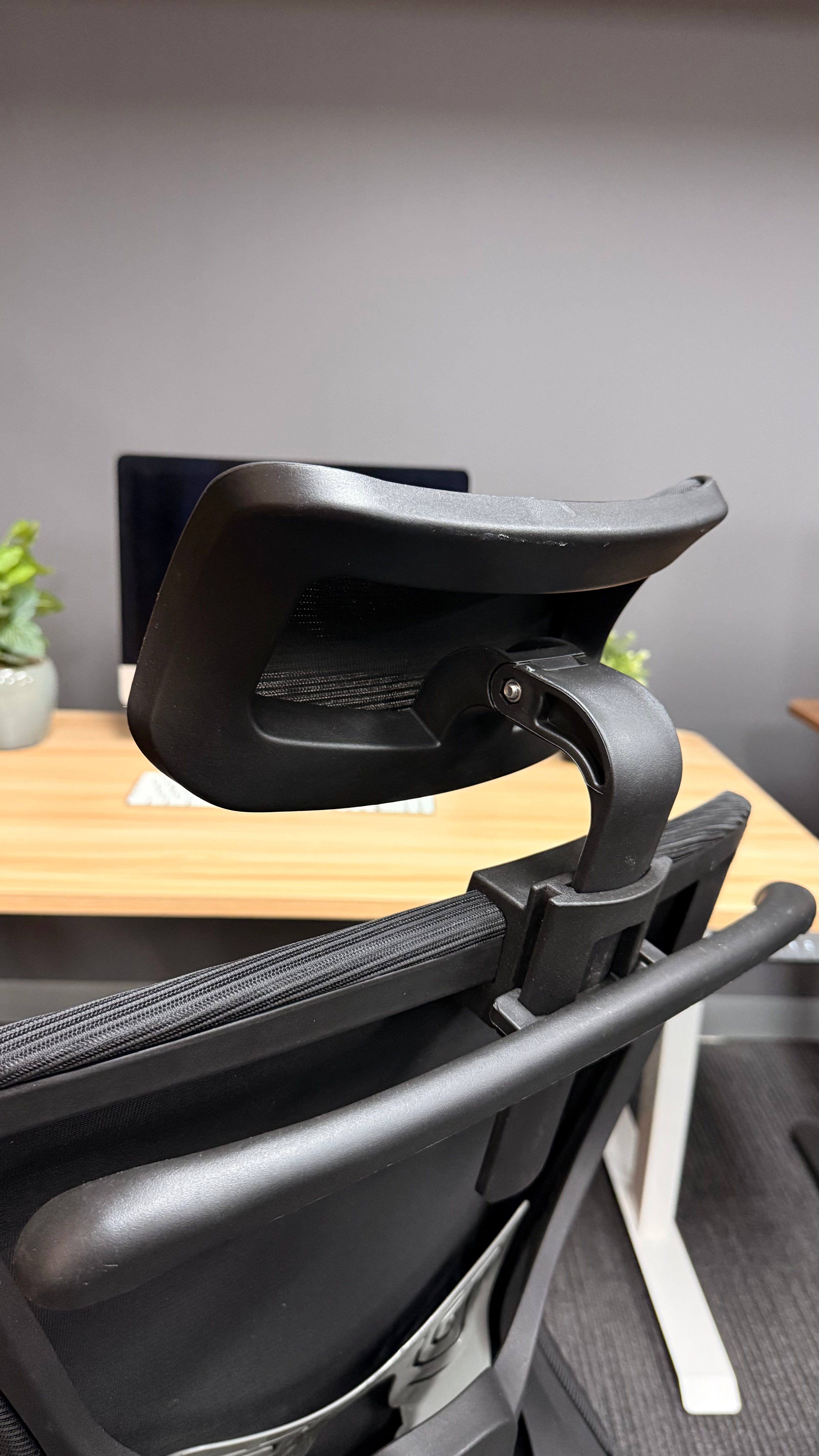 Executive Ergonomic Office Chair - 913A black